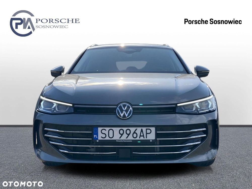 Volkswagen Passat - 2