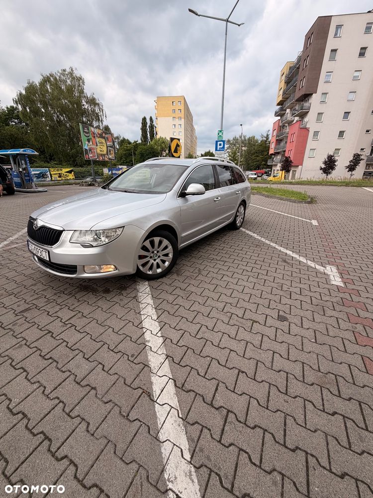 Skoda Superb 2.0 TDI Active DSG - 1