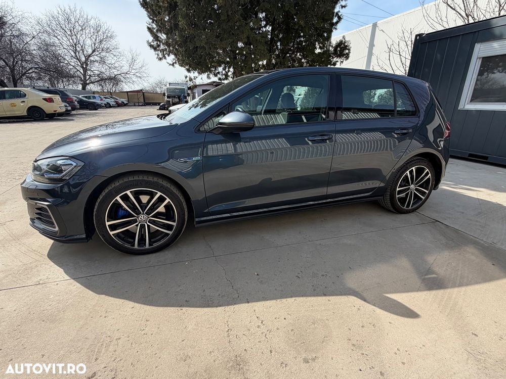 Volkswagen Golf 1.4 GTE Plug-In-Hybrid DSG - 3