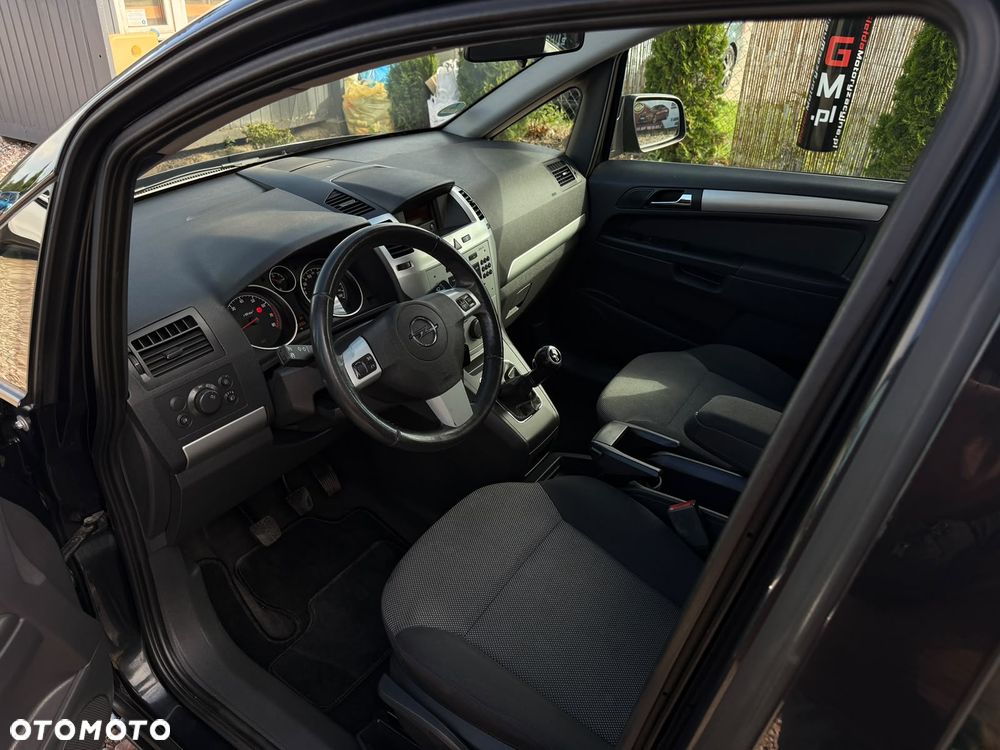 Opel Zafira 1.8 Family Plus - 12
