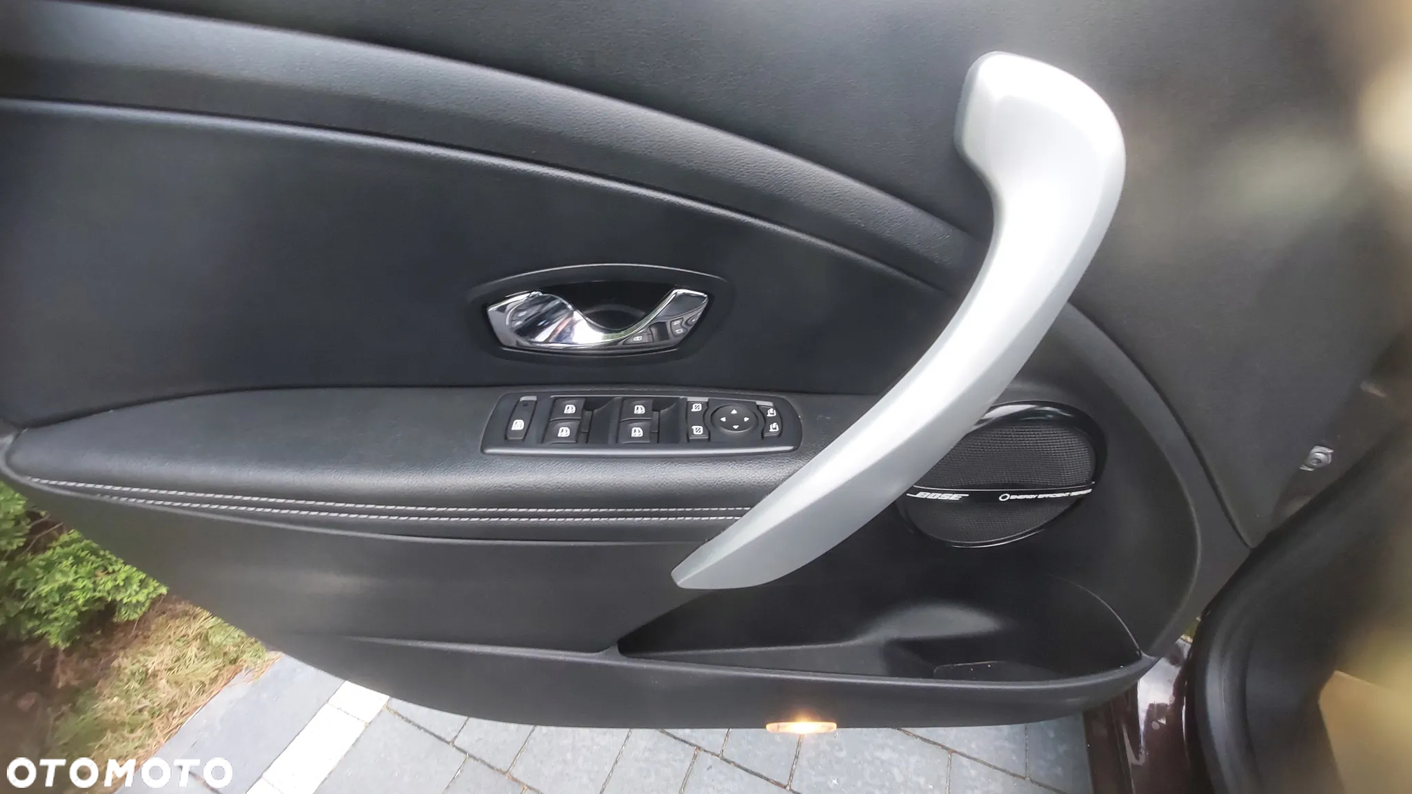 Renault Megane ENERGY TCe 115 Start & Stop Paris Business - 21