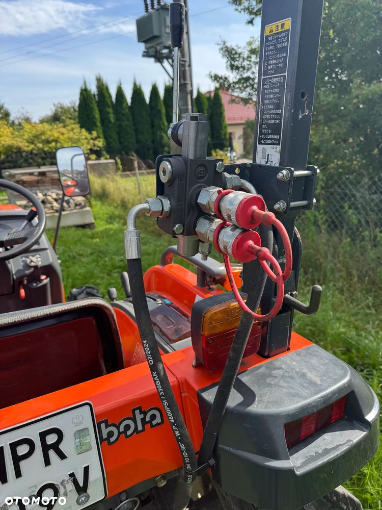 Kubota T22 - 8
