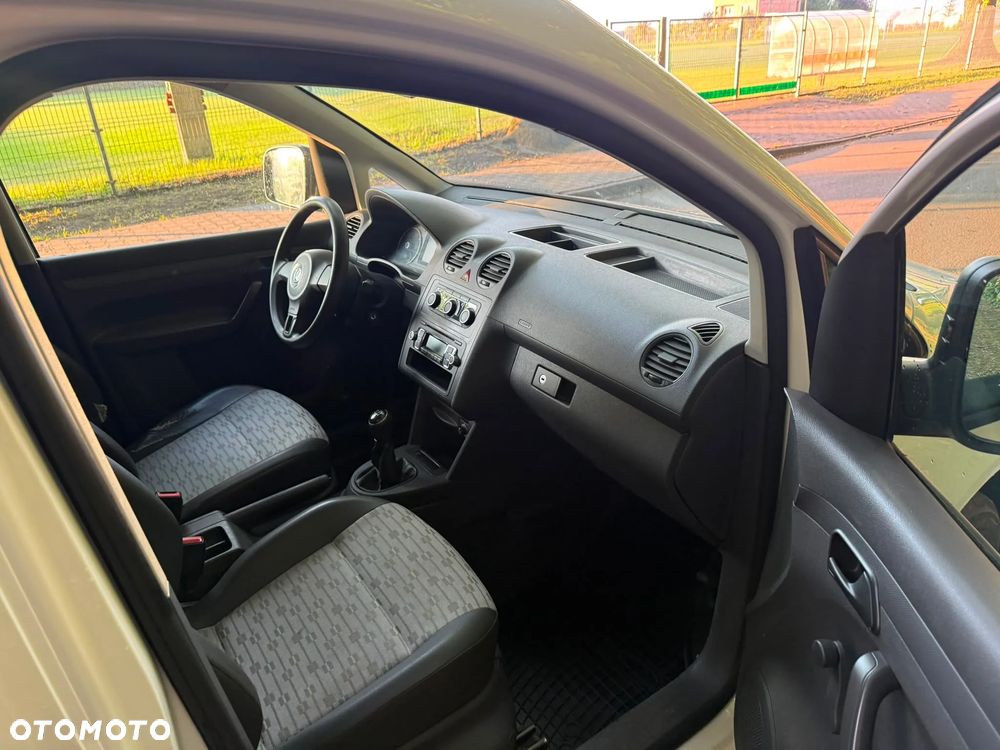 Volkswagen CADDY - 9