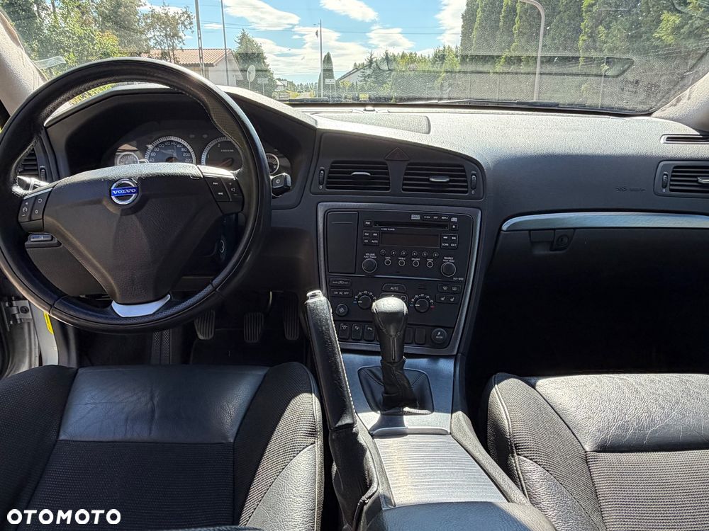 Volvo S60 D5 Edition - 9