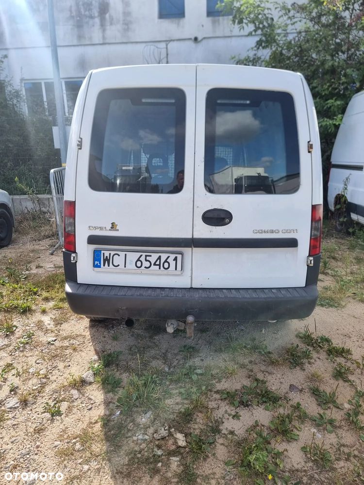 Opel Combo Tour 1.3 CDTI Essentia - 2