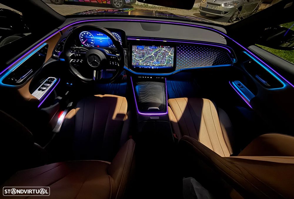 Mercedes-Benz E 300 Standard - 51