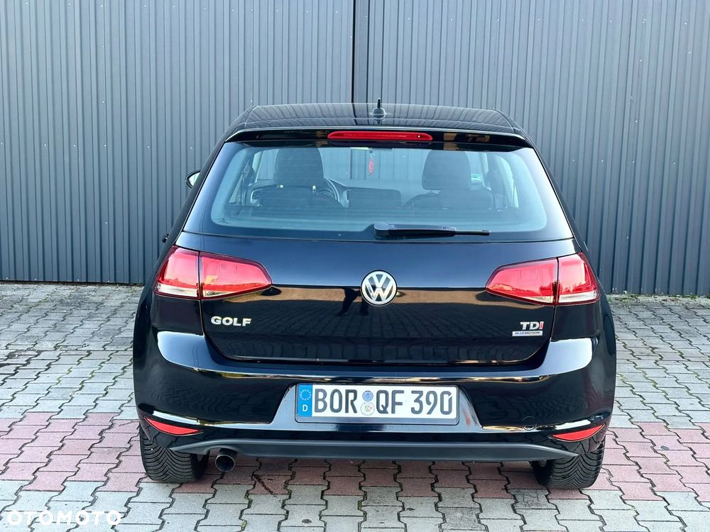 Volkswagen Golf 1.6 TDI DPF BlueMotion Technology Team - 10