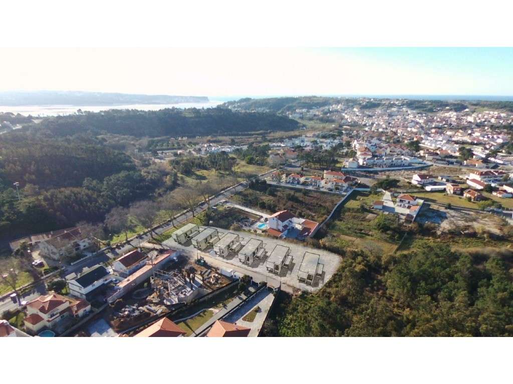 Terreno na Foz do Arelho com loteamento aprovado - Grande imagem: 2/12