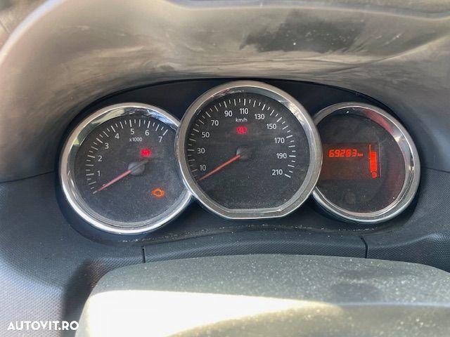 Dezmembrez Dacia Duster 2016 Motor 1.2 TCE Euro 6 - 9