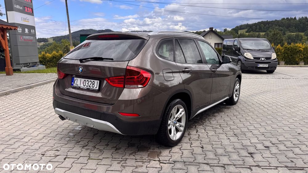 BMW X1 sDrive18d Sport Line - 3