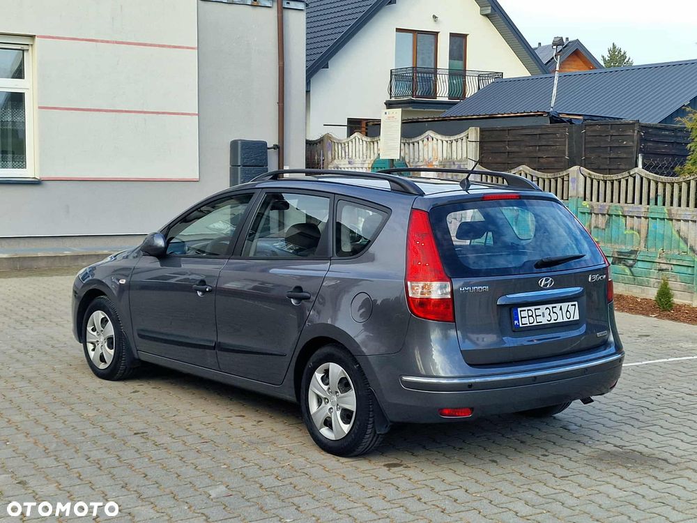 Hyundai i30 1.6 CRDi Comfort - 10