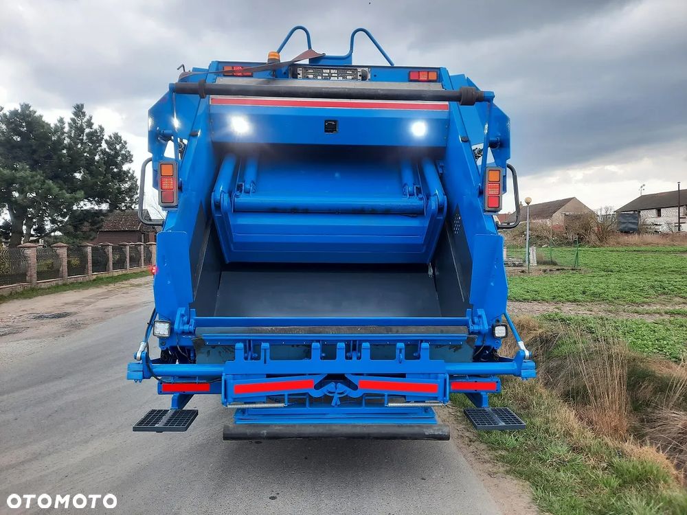 Mercedes-Benz Antos 2532 - 7