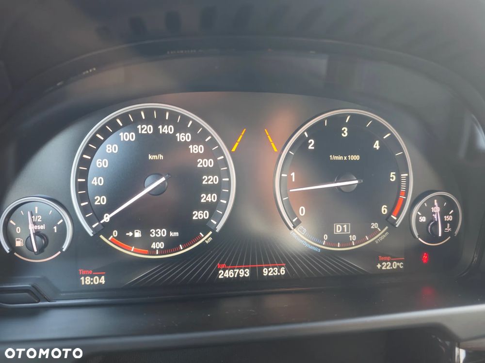 BMW X5 M M50d - 12