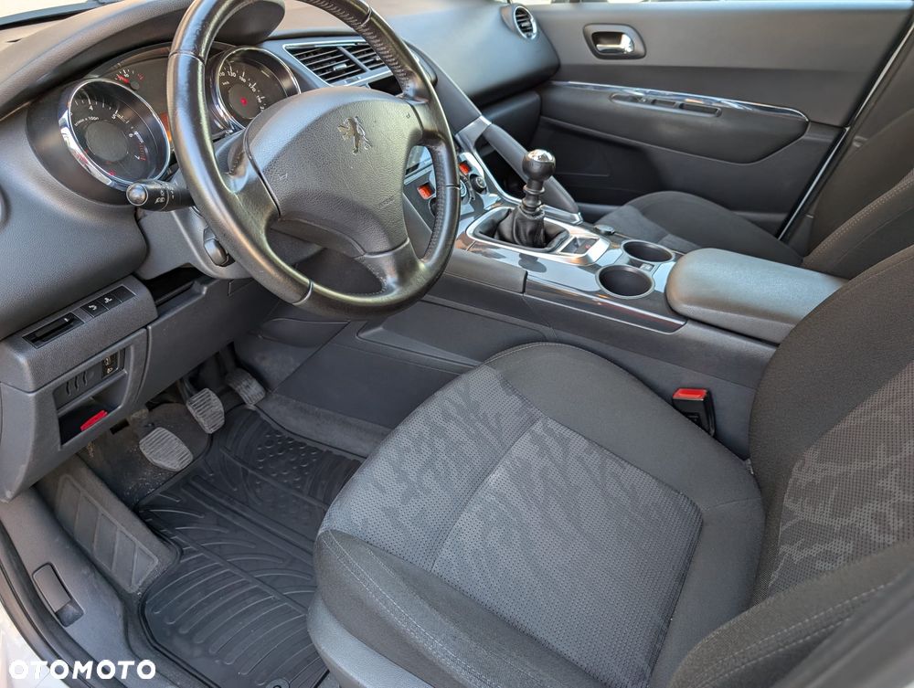 Peugeot 3008 155 THP Premium - 9