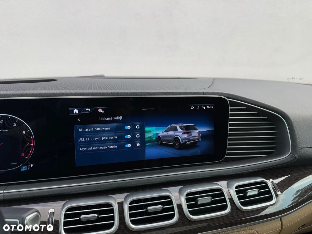 Mercedes-Benz GLE - 19