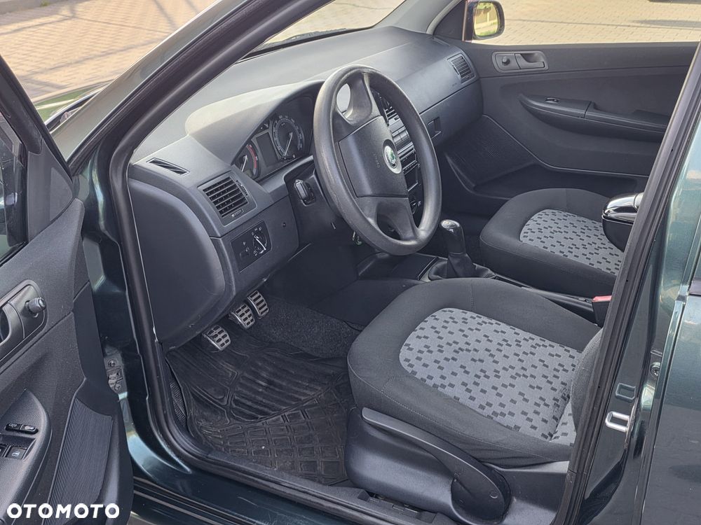 Skoda Fabia - 5