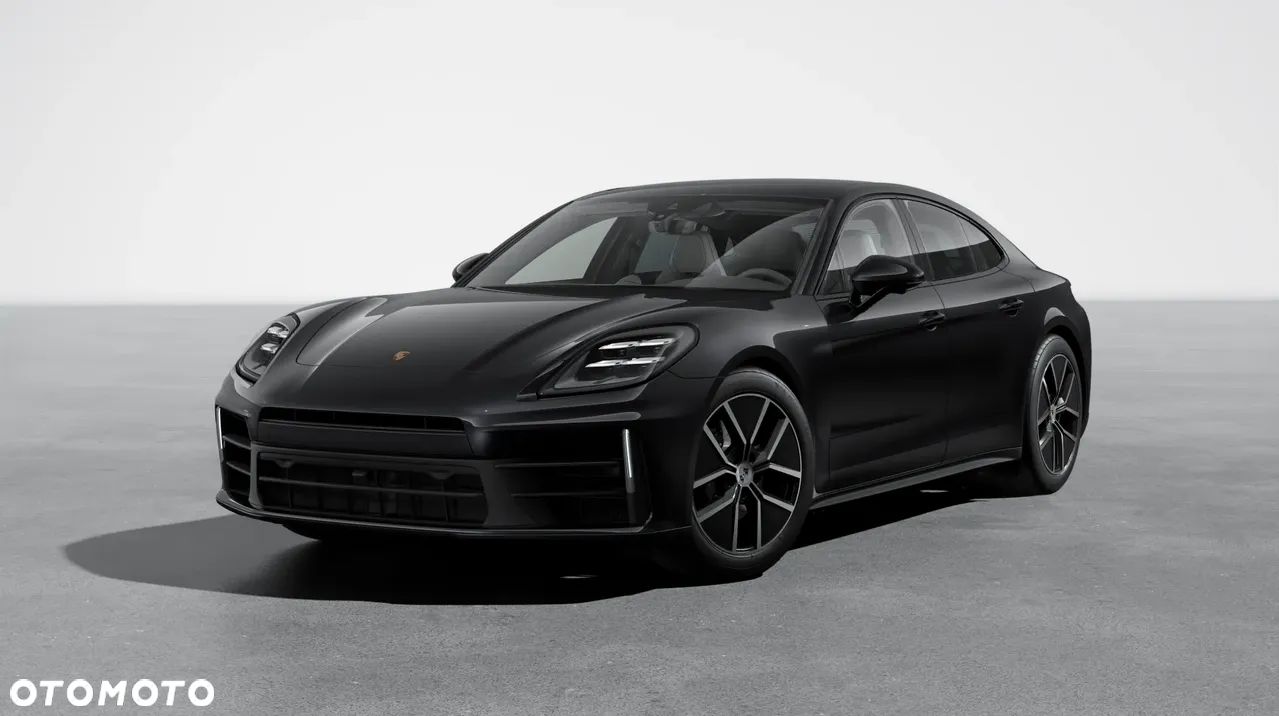 Porsche Panamera - 1