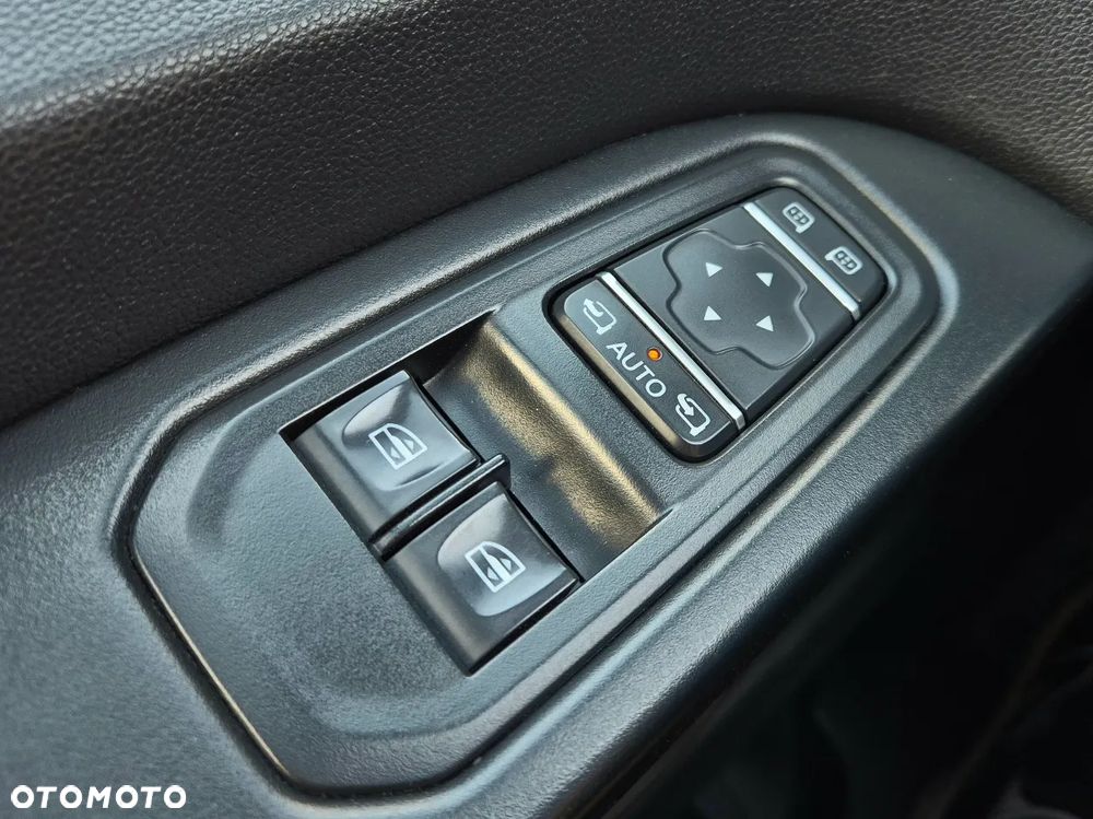 Renault Trafic FV23% Zabudowa warsztatowa Webasto - 15
