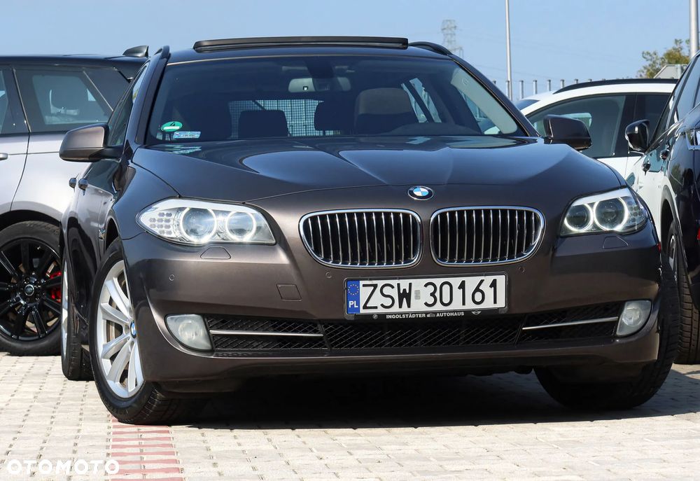 BMW Seria 5 520d Touring - 1