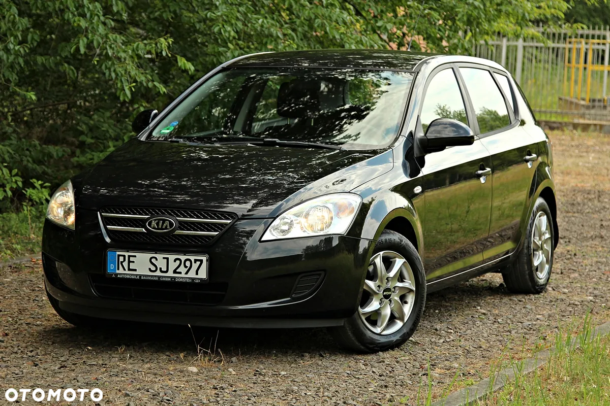 Kia Ceed - 3