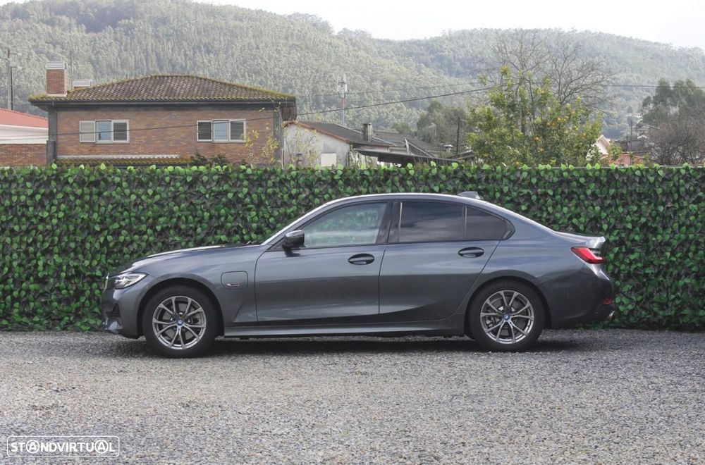 BMW 320 e Line Sport Auto - 4