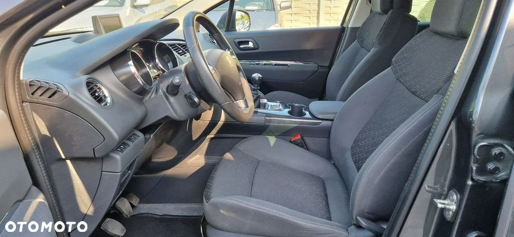 Peugeot 3008 - 14