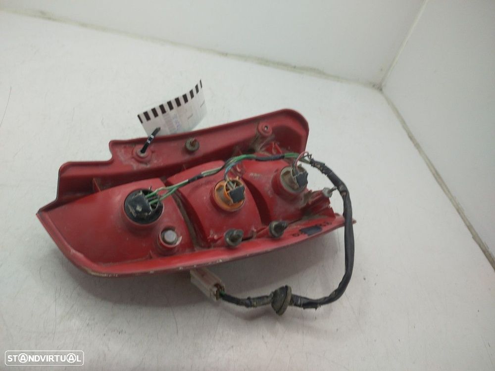 Farolim Stop Dto Mitsubishi Space Star Veículo Multiuso (Dg_A) - 3