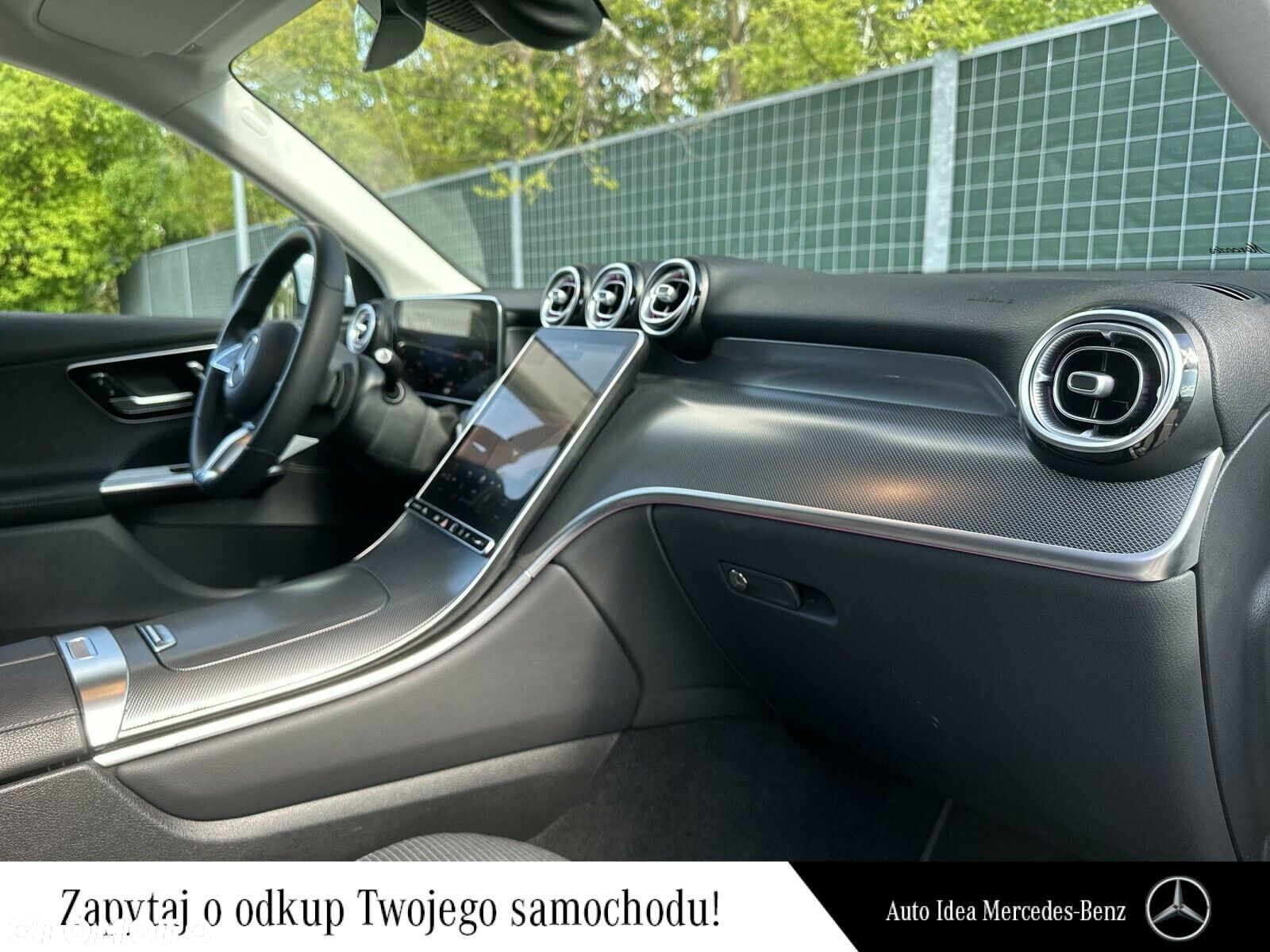 Mercedes-Benz GLC - 18