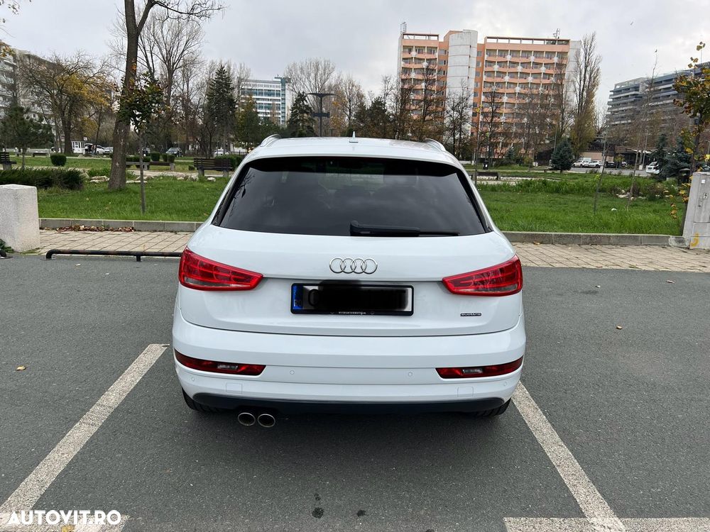 Audi Q3 - 4