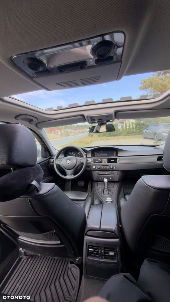 BMW Seria 3 325i - 31