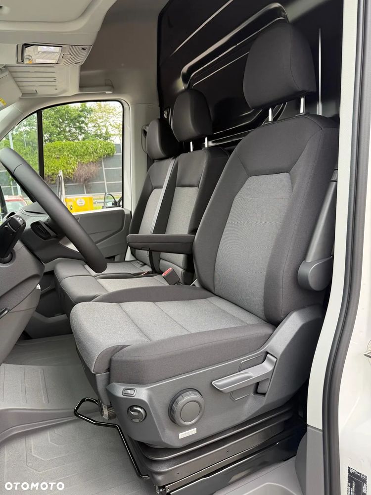 Volkswagen Crafter - 10