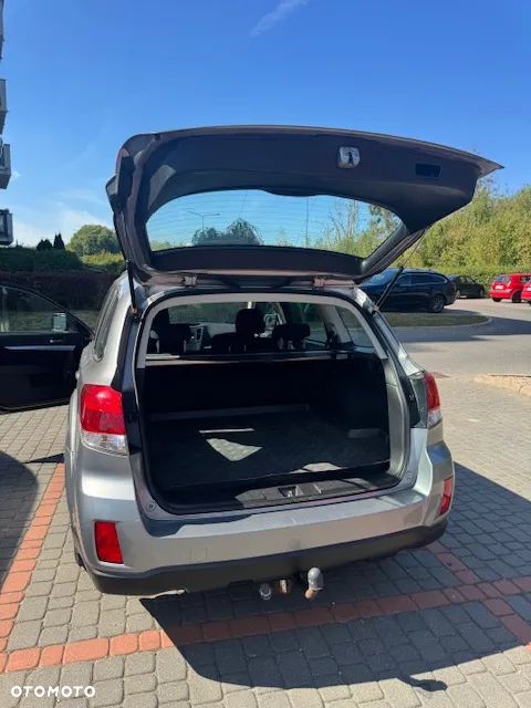 Subaru Outback - 11