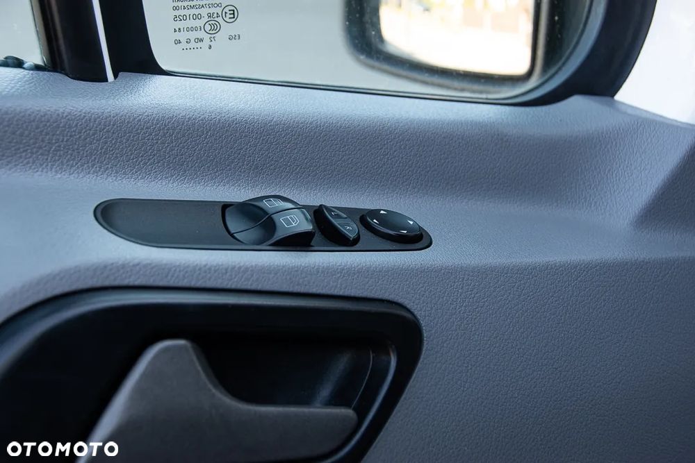 Volkswagen Crafter - 14