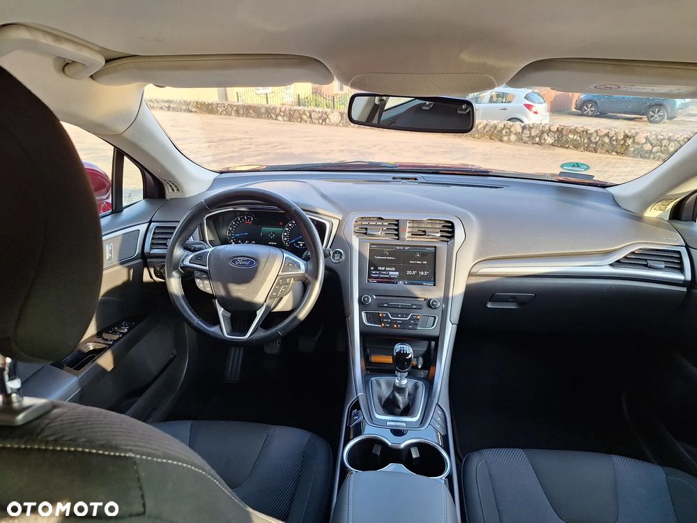 Ford Mondeo 1.5 TDCi ECOnetic Start-Stopp Titanium - 15