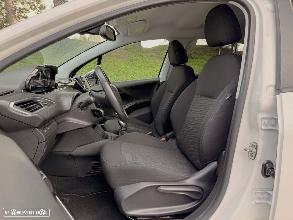 Peugeot 208 1.5 BlueHDi Signature - 7