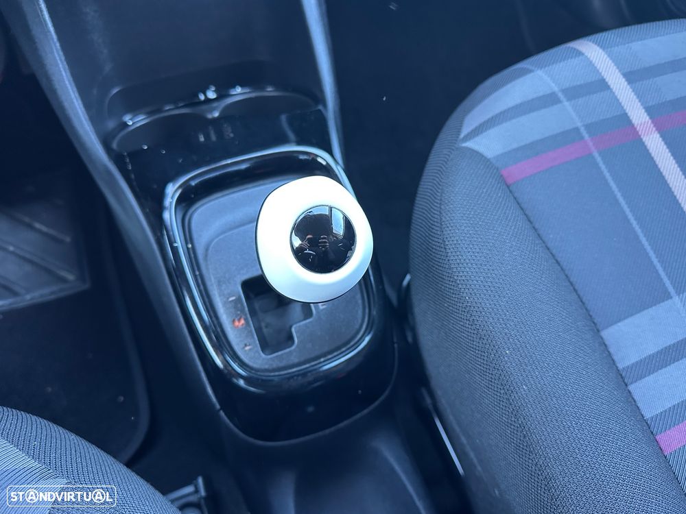 Peugeot 108 1.0 VTi Allure ETG5 - 17