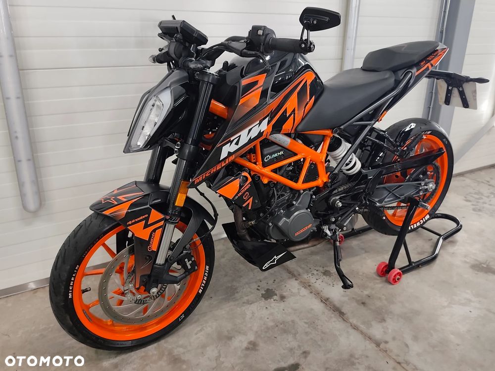 KTM Duke 125 - 8