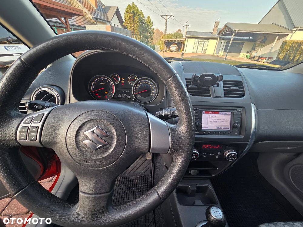 Suzuki SX4 1.6 VVT 4x2 Style - 15