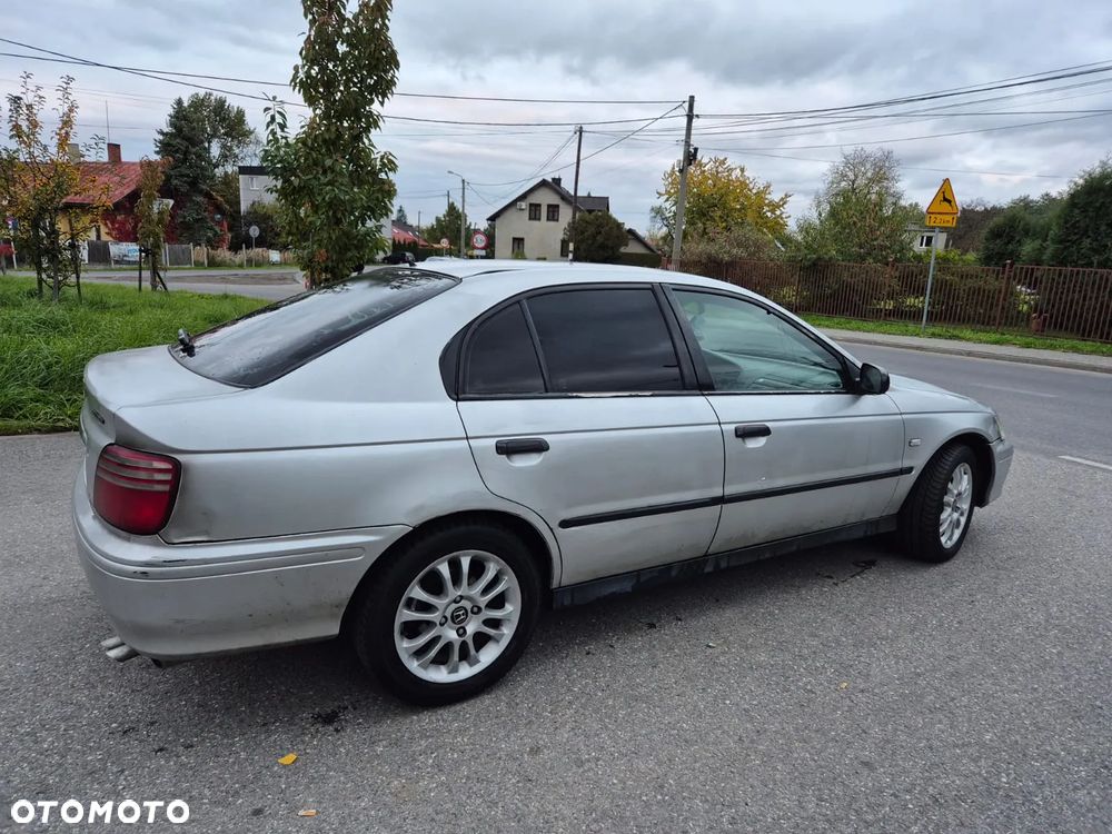 Honda Accord 1.8i S - 5