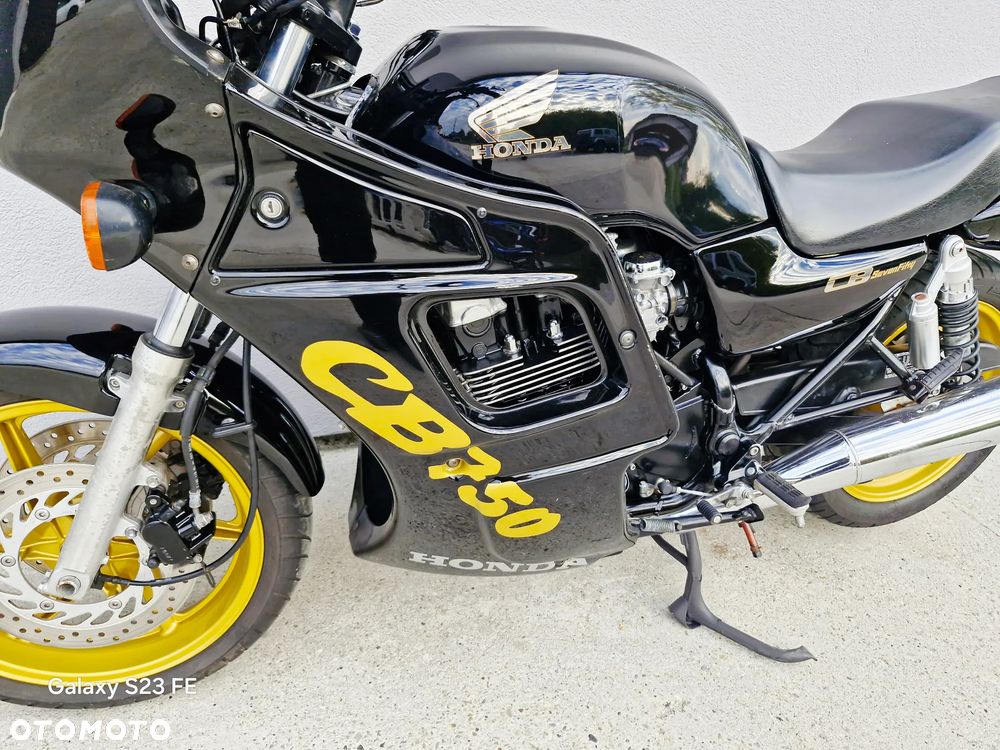 Honda CB - 30