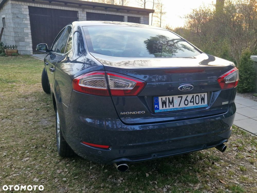 Ford Mondeo 2.0 EcoBoost Titanium - 11