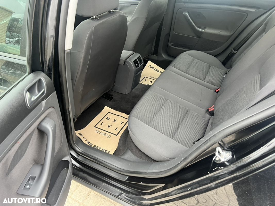 Volkswagen Golf - 7
