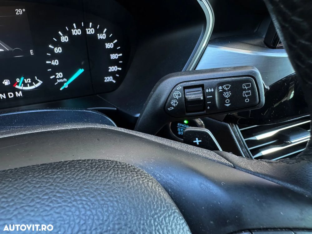Ford Kuga 2.0 EcoBlue 4x4 Aut. TITANIUM - 39