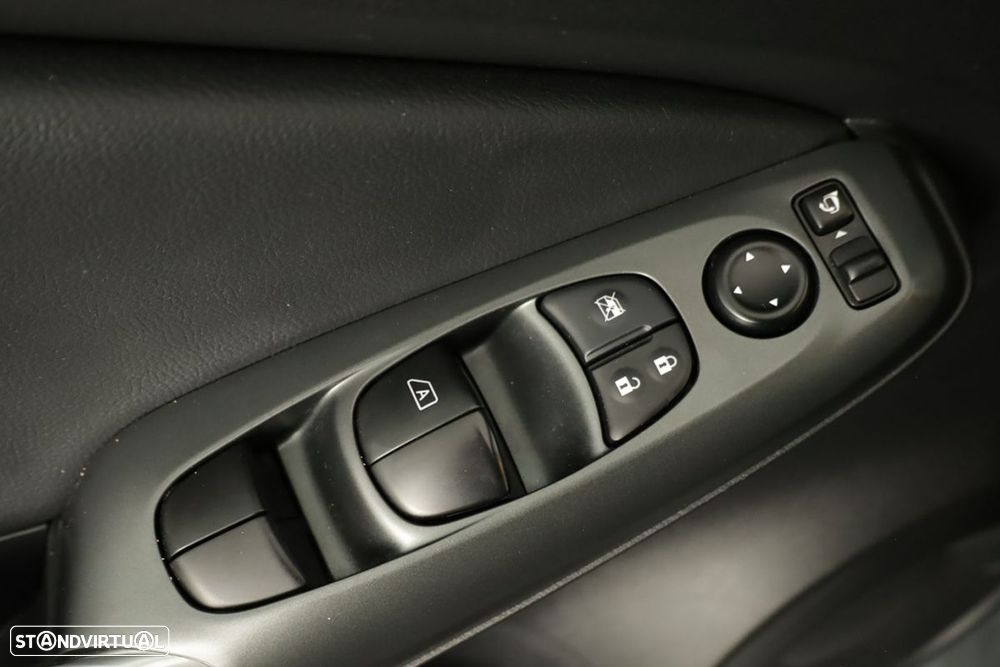 Nissan Juke 1.0 DIG-T Acenta - 19