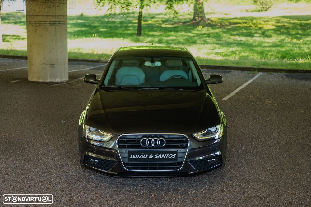 Audi A4 2.0 TDI multitronic Business Line Sport - 55