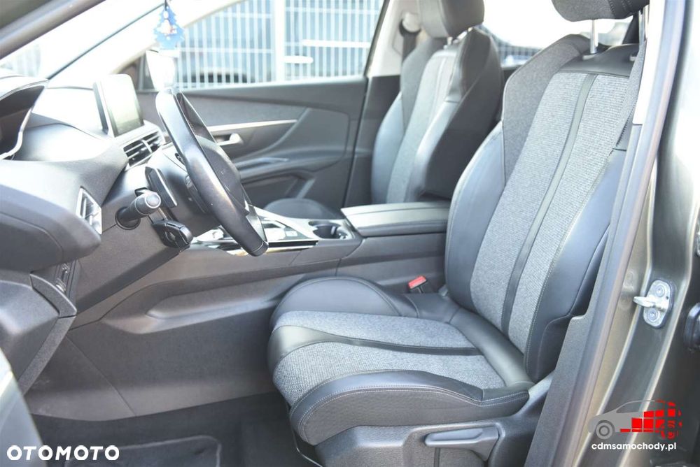Peugeot 5008 - 13