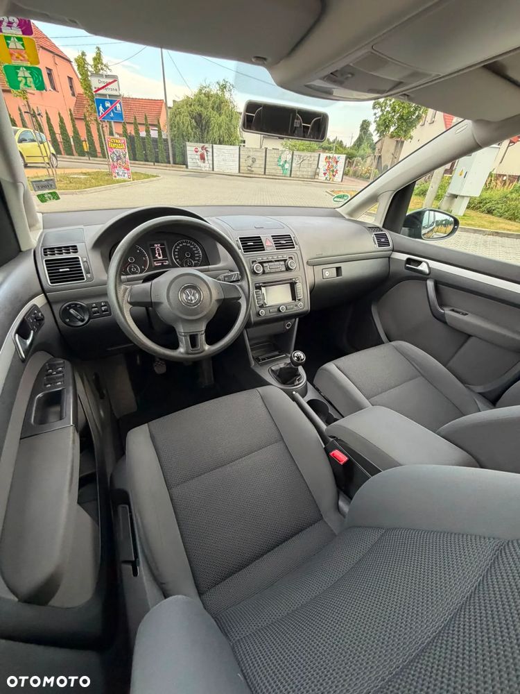 Volkswagen Touran 1.6 TDI DPF BlueMotion Technology Trendline - 3
