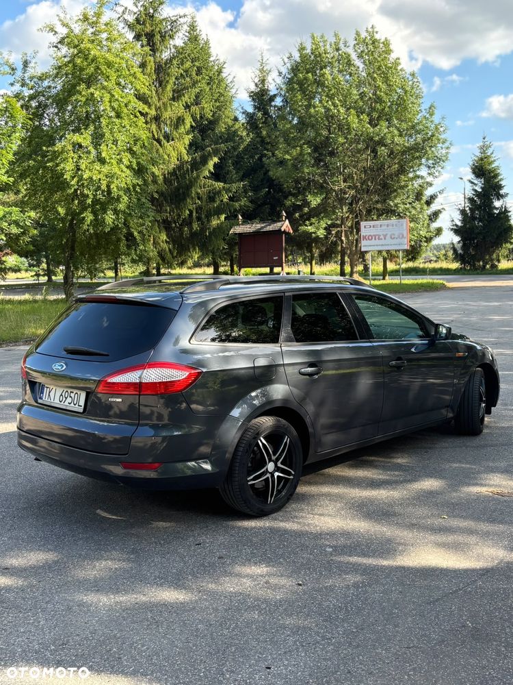 Ford Mondeo 2.0 TDCi Ambiente - 2