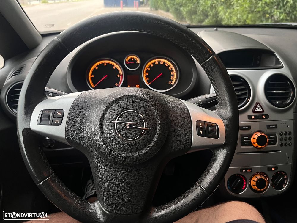Opel Corsa 1.3 CDTi Enjoy - 12