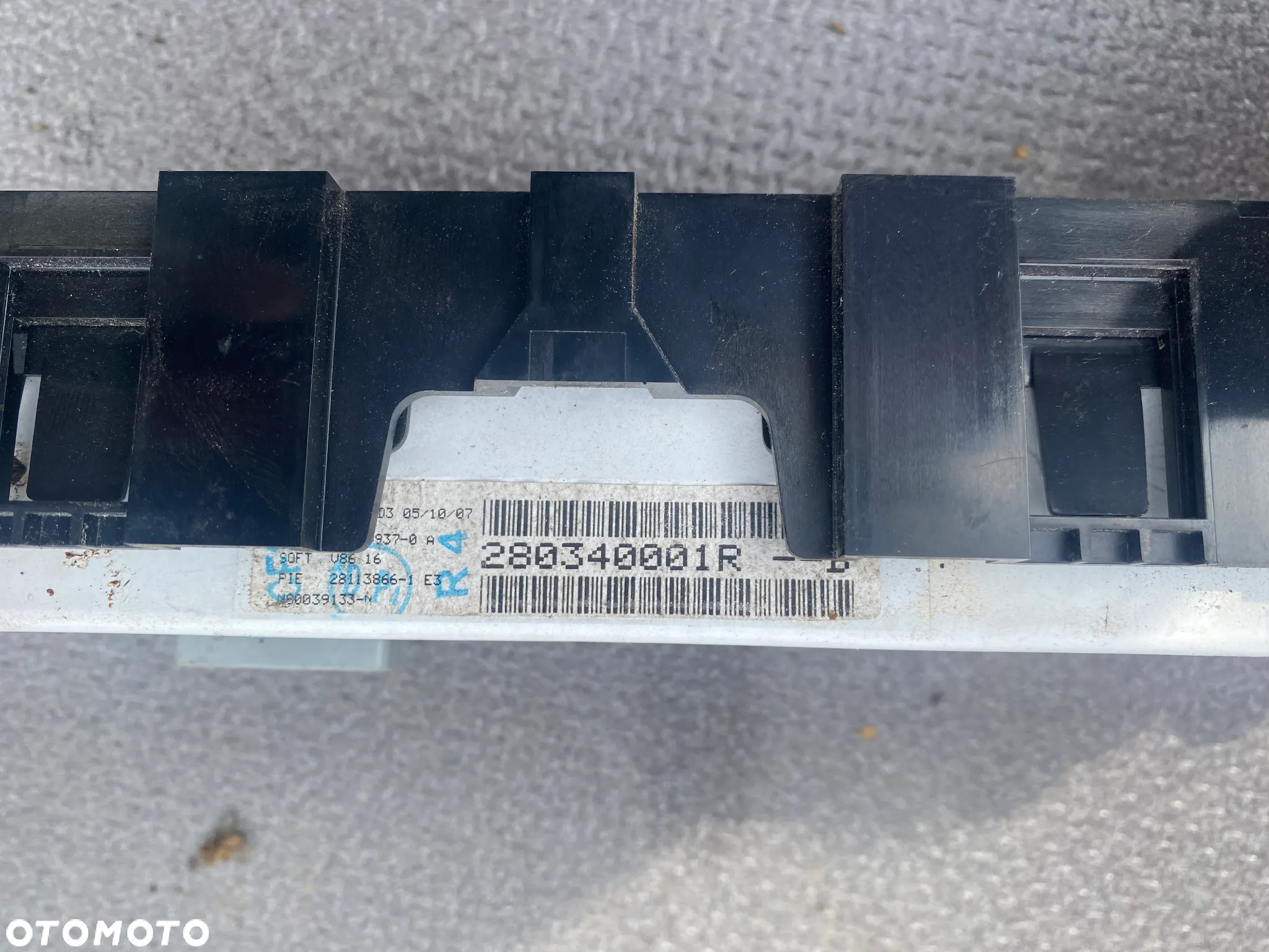 WYŚWIETLACZ EKRAN RADIA RENAULT LAGUNA III 280340001R 682470001 - 4